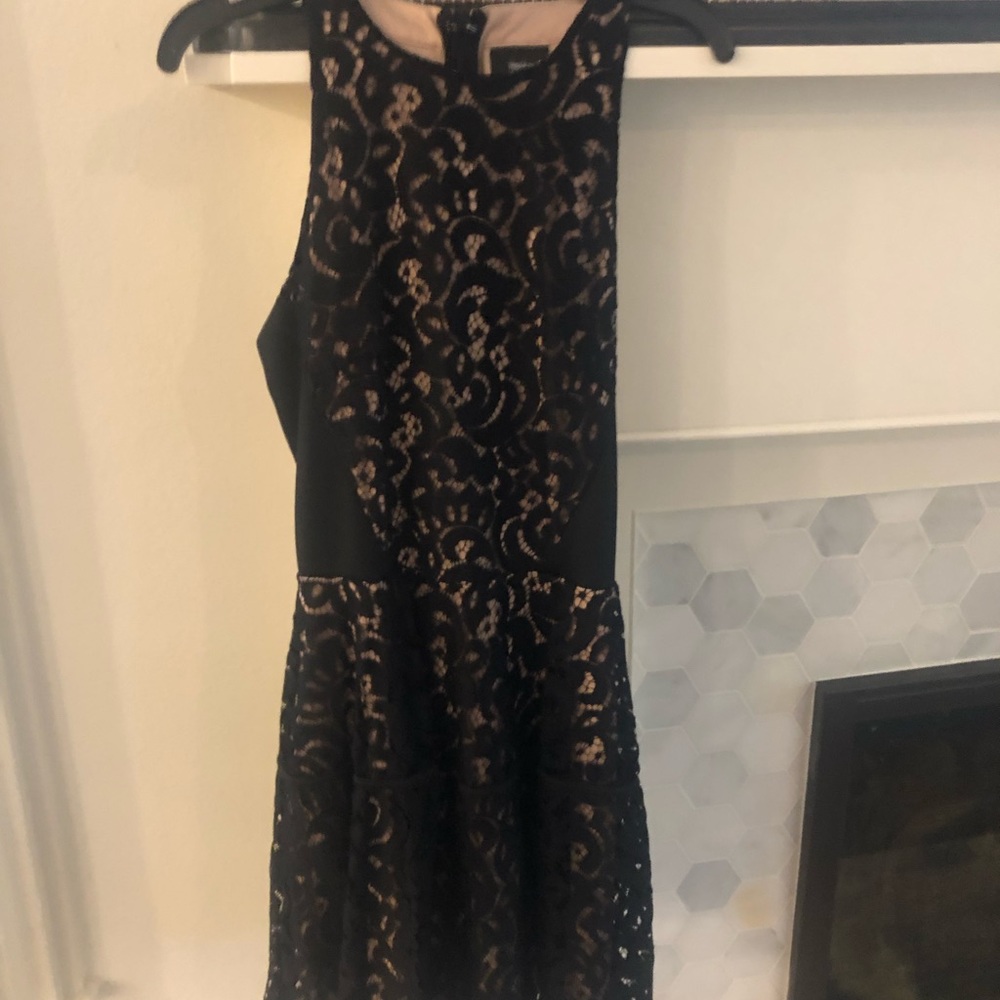 Mossimo black/nude sleeveless lace dress.